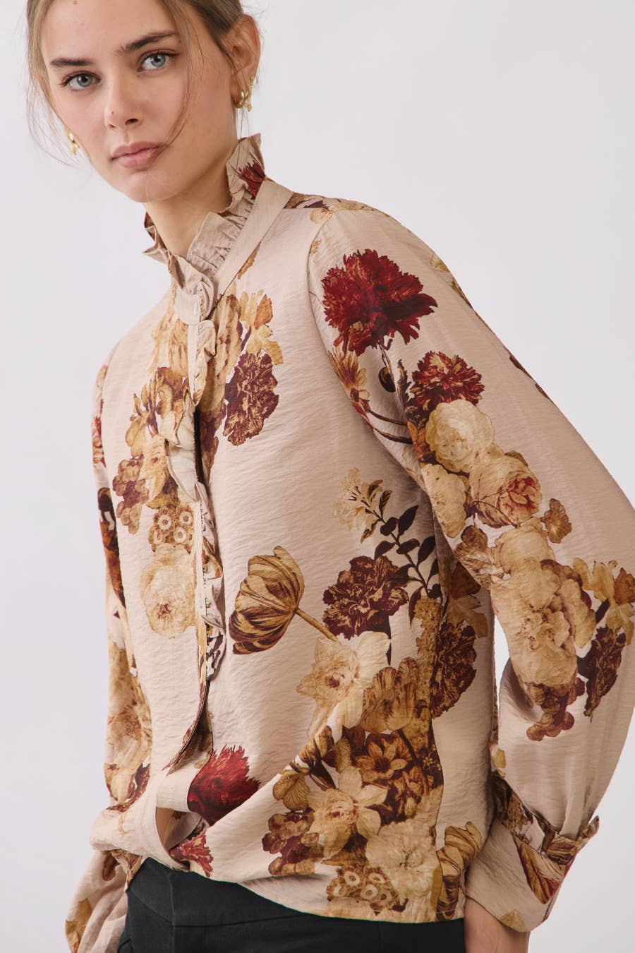Top ~ Mocha Blossom