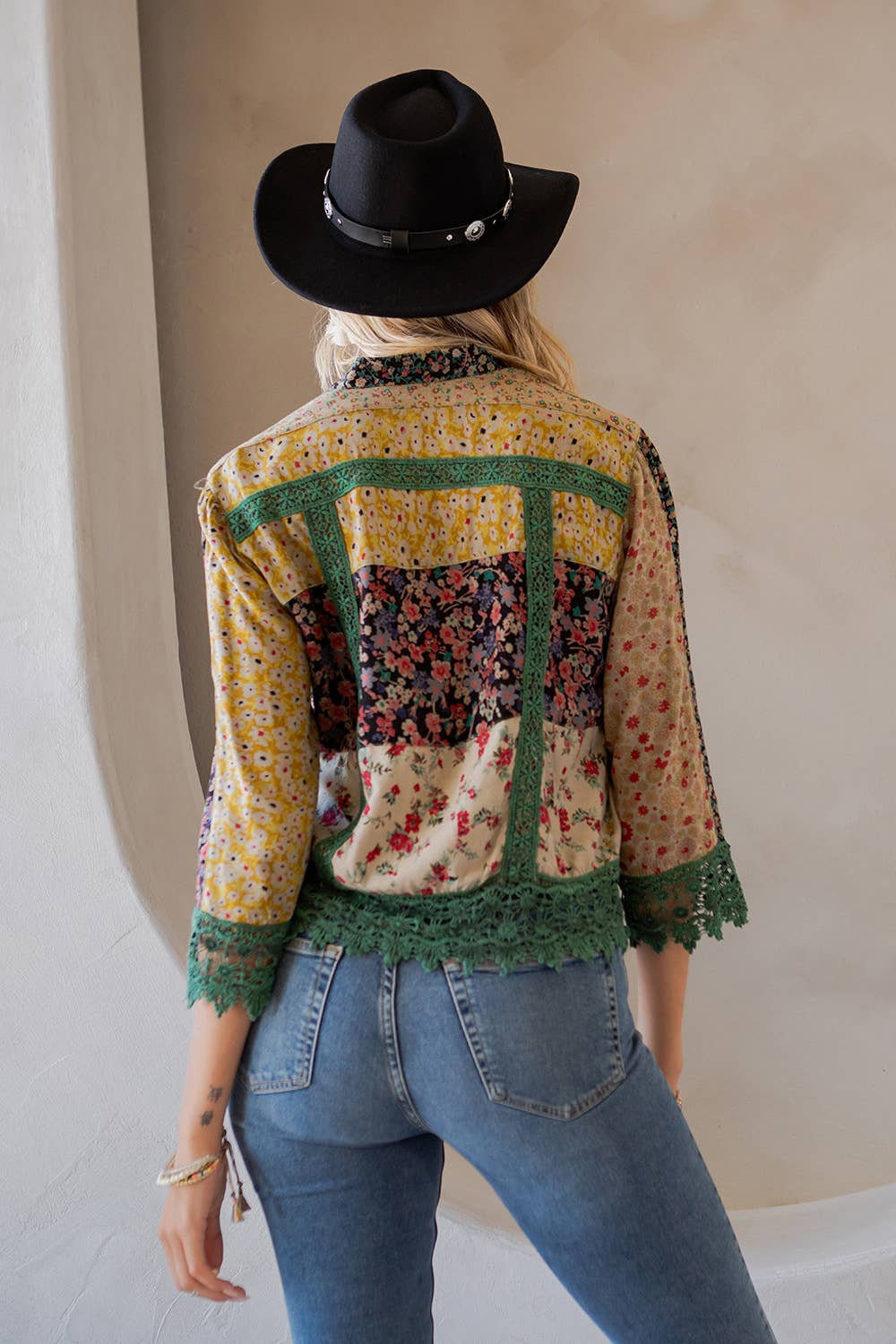 Top ~ Meadow Muse