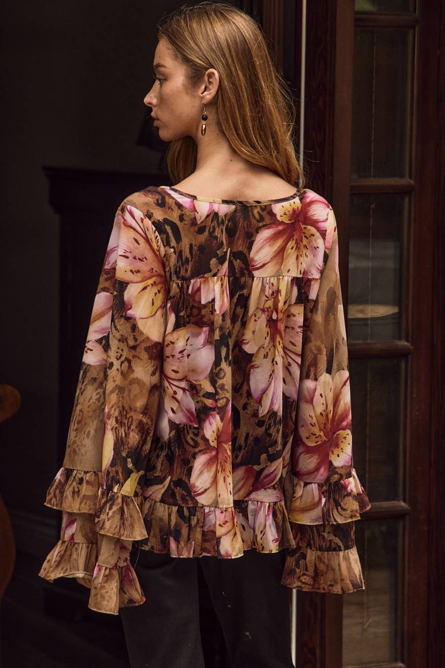 Top ~ Magnolia Mocha