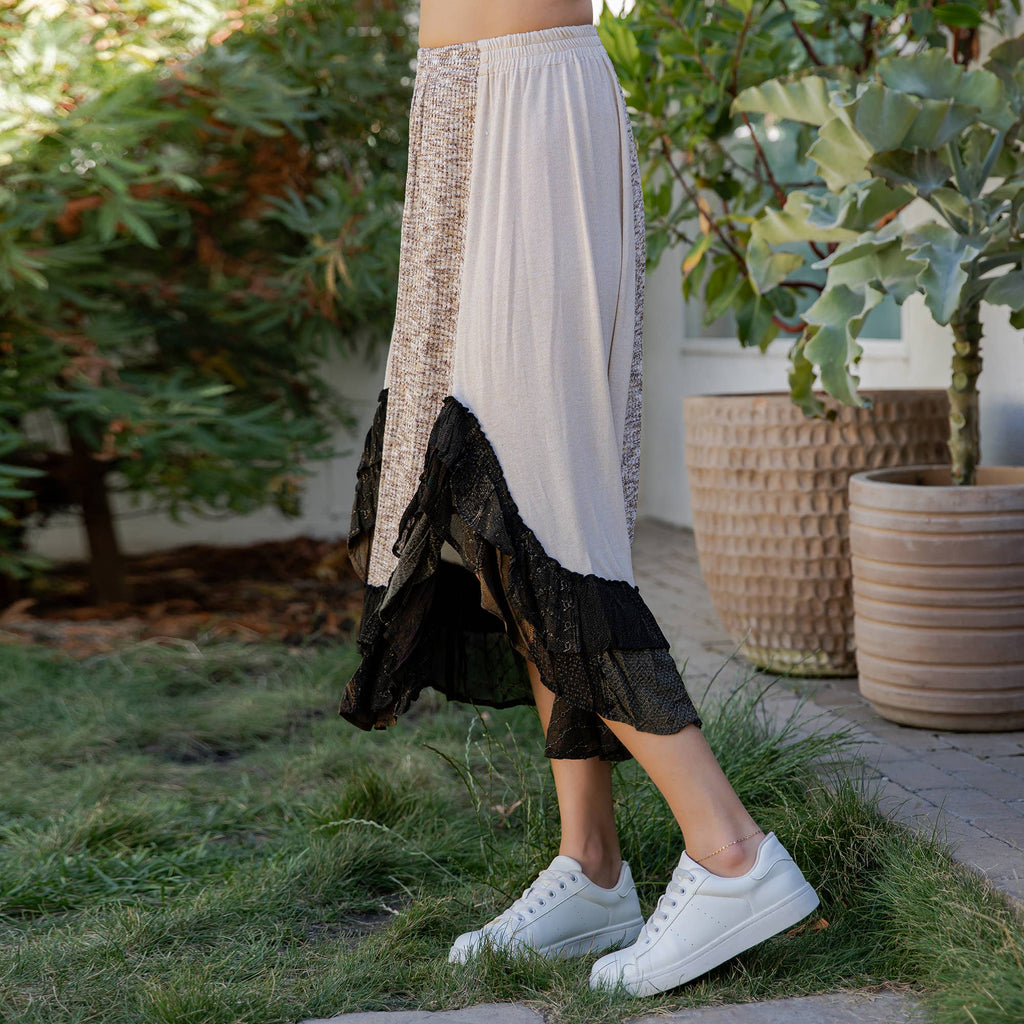 Skirt ~ Millie June