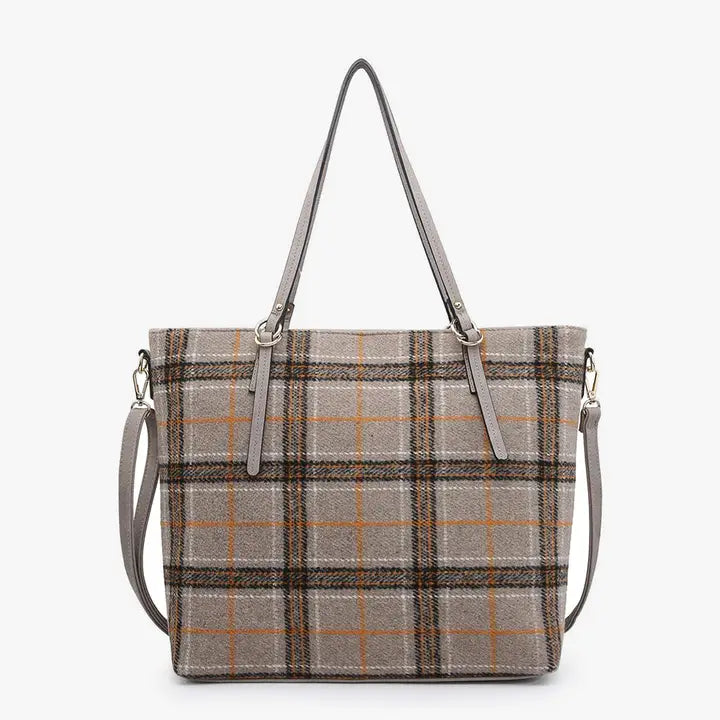 Tote ~ Cozy Checks