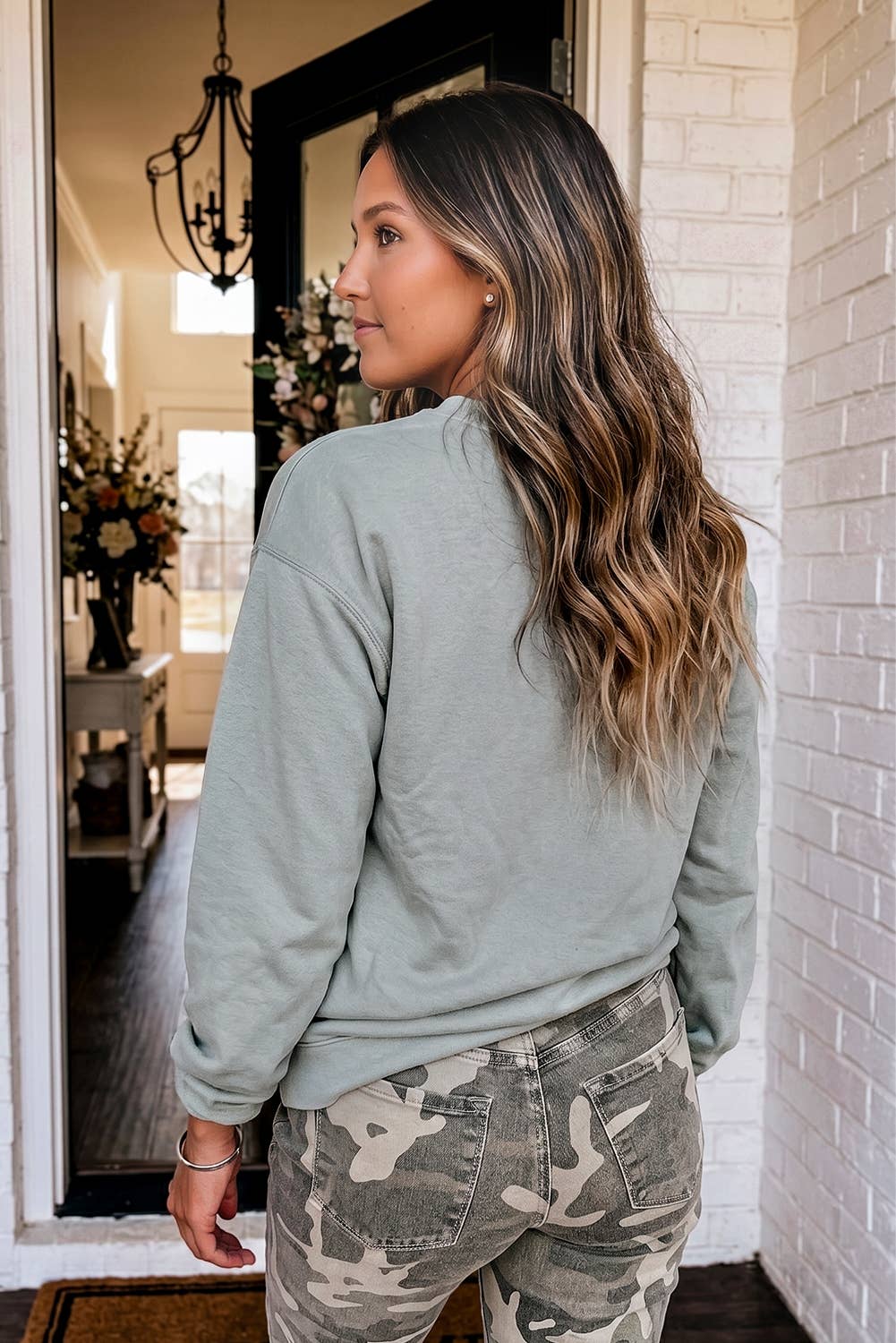 Sweatshirt ~ Pray More, Worry Less