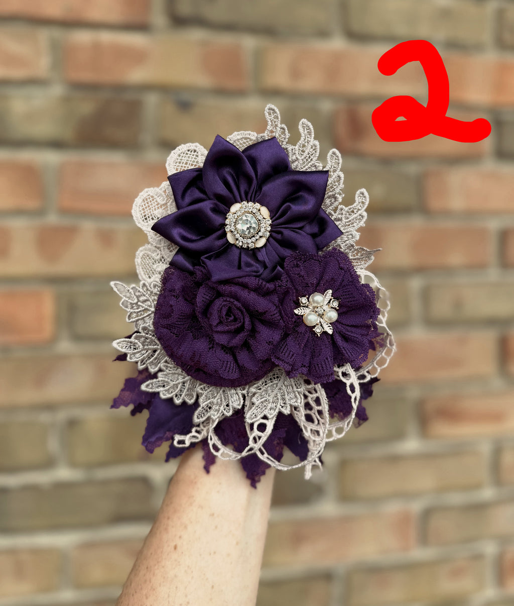 The Artful Bloom Brooch Collection