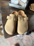 Clogs ~ Charlotte Classic