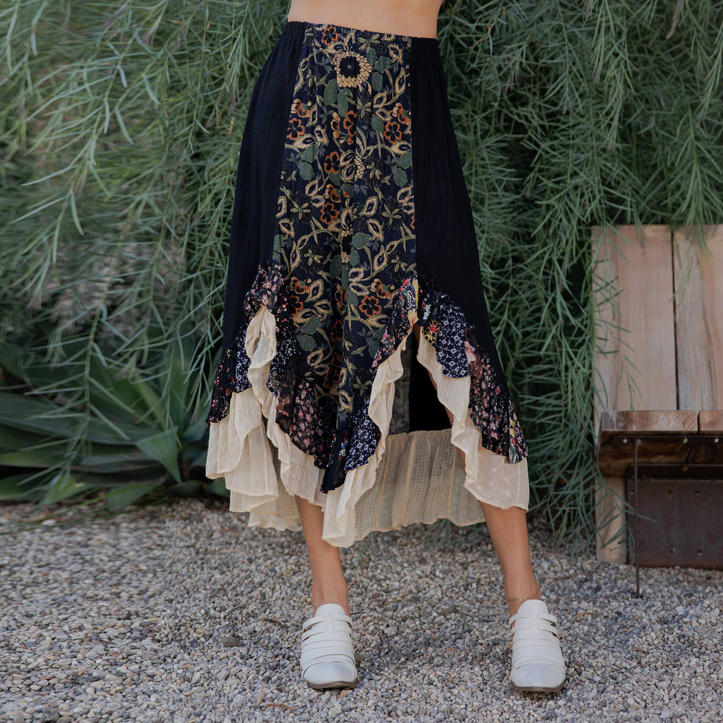 Skirt ~ Millie June