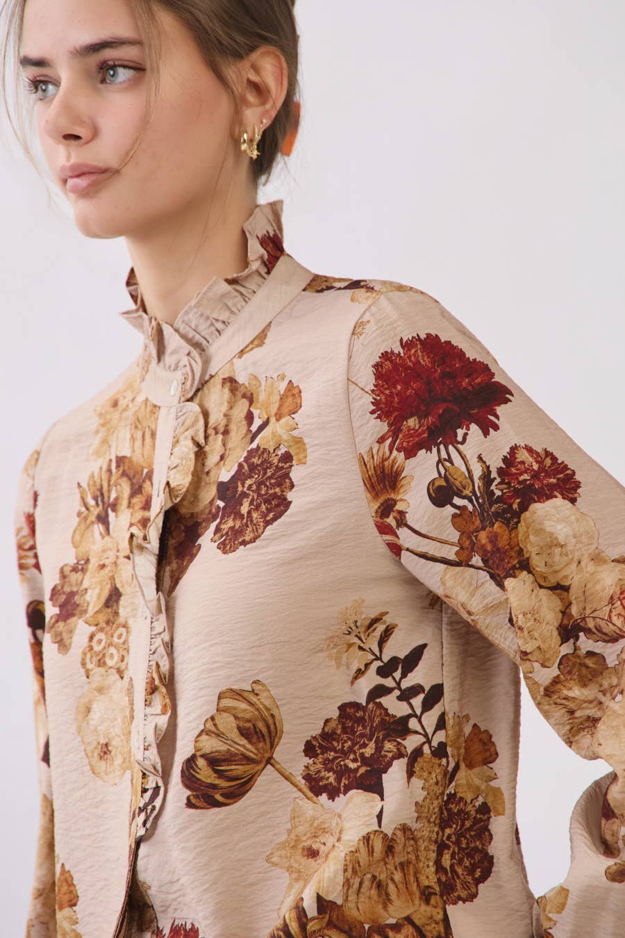 Top ~ Mocha Blossom