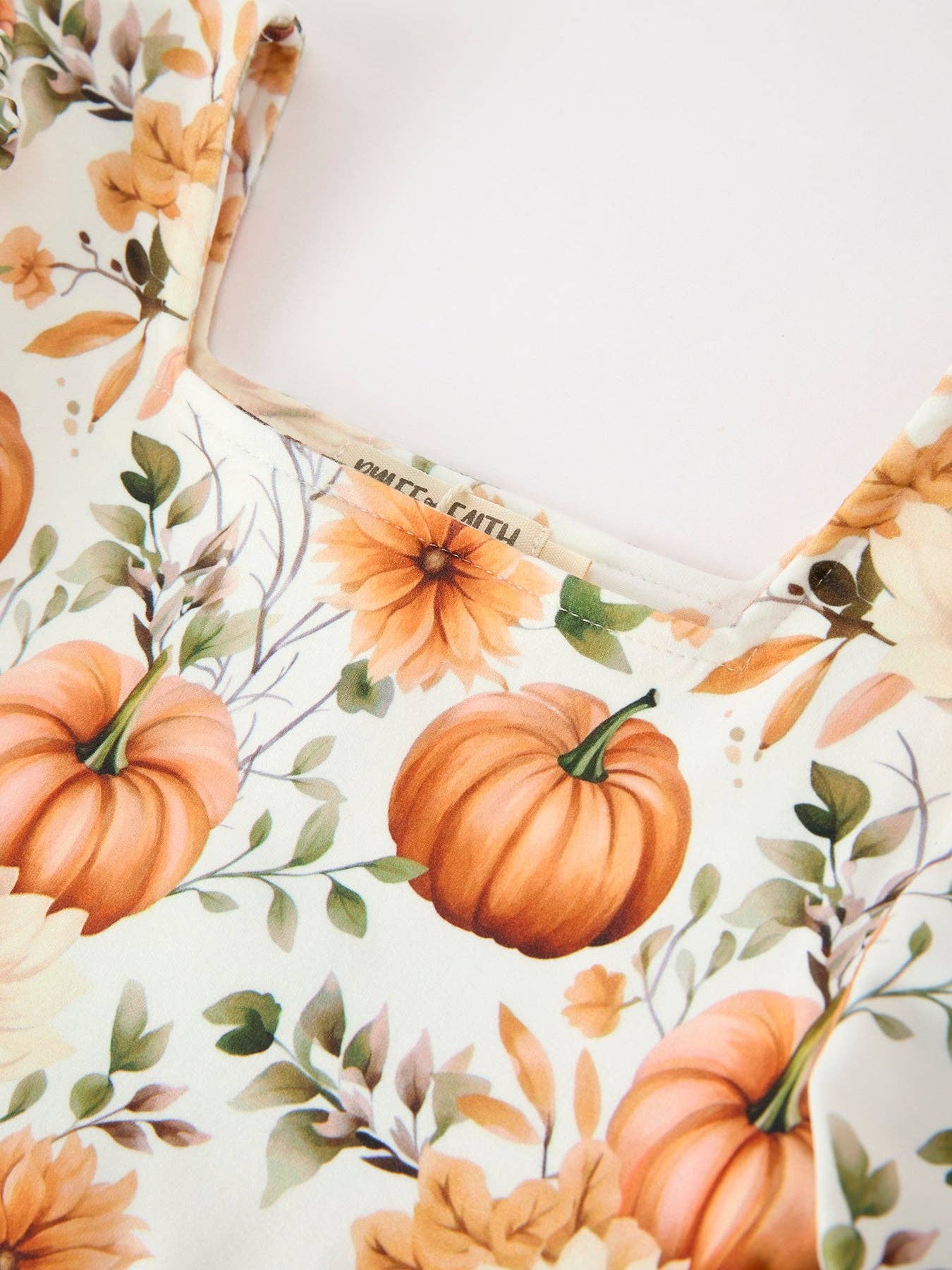 Emerson Pumpkin Blossom