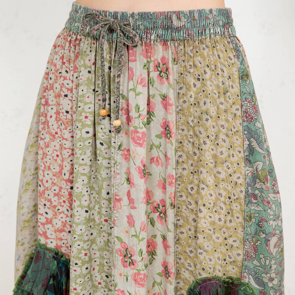 Skirt ~ Millie June