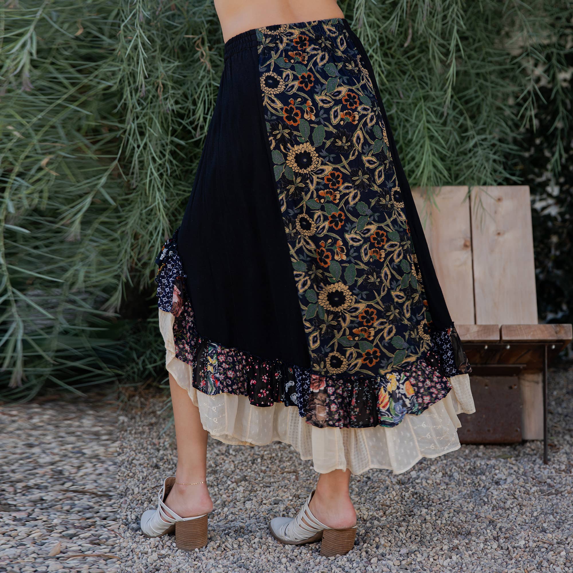 Skirt ~ Millie June