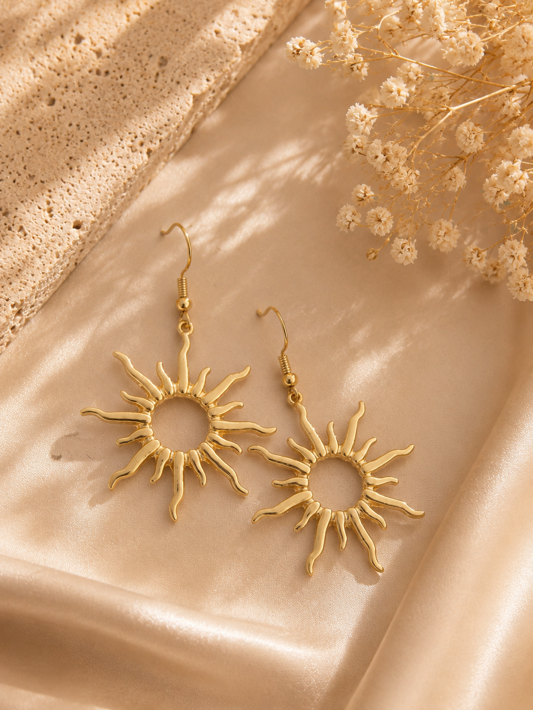 Sunlit Horizon Earrings